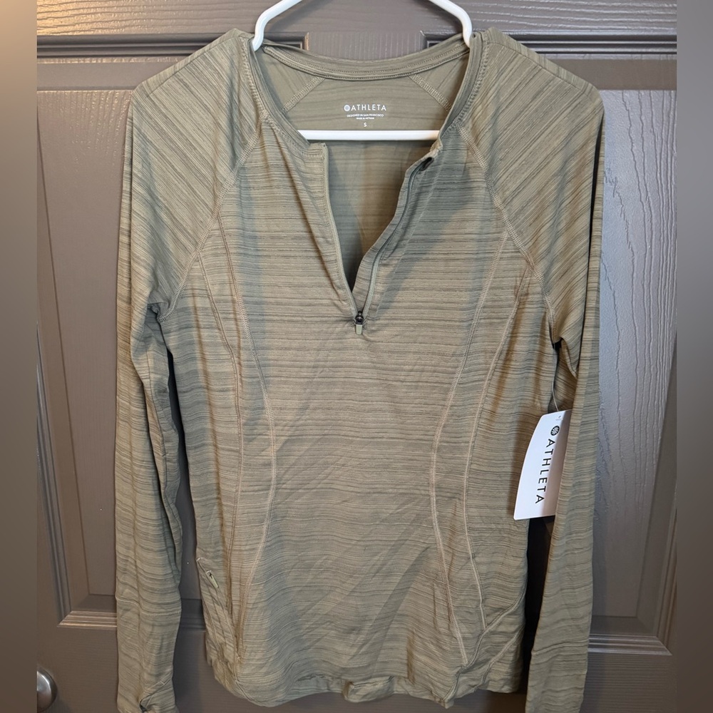 Athleta. Small.